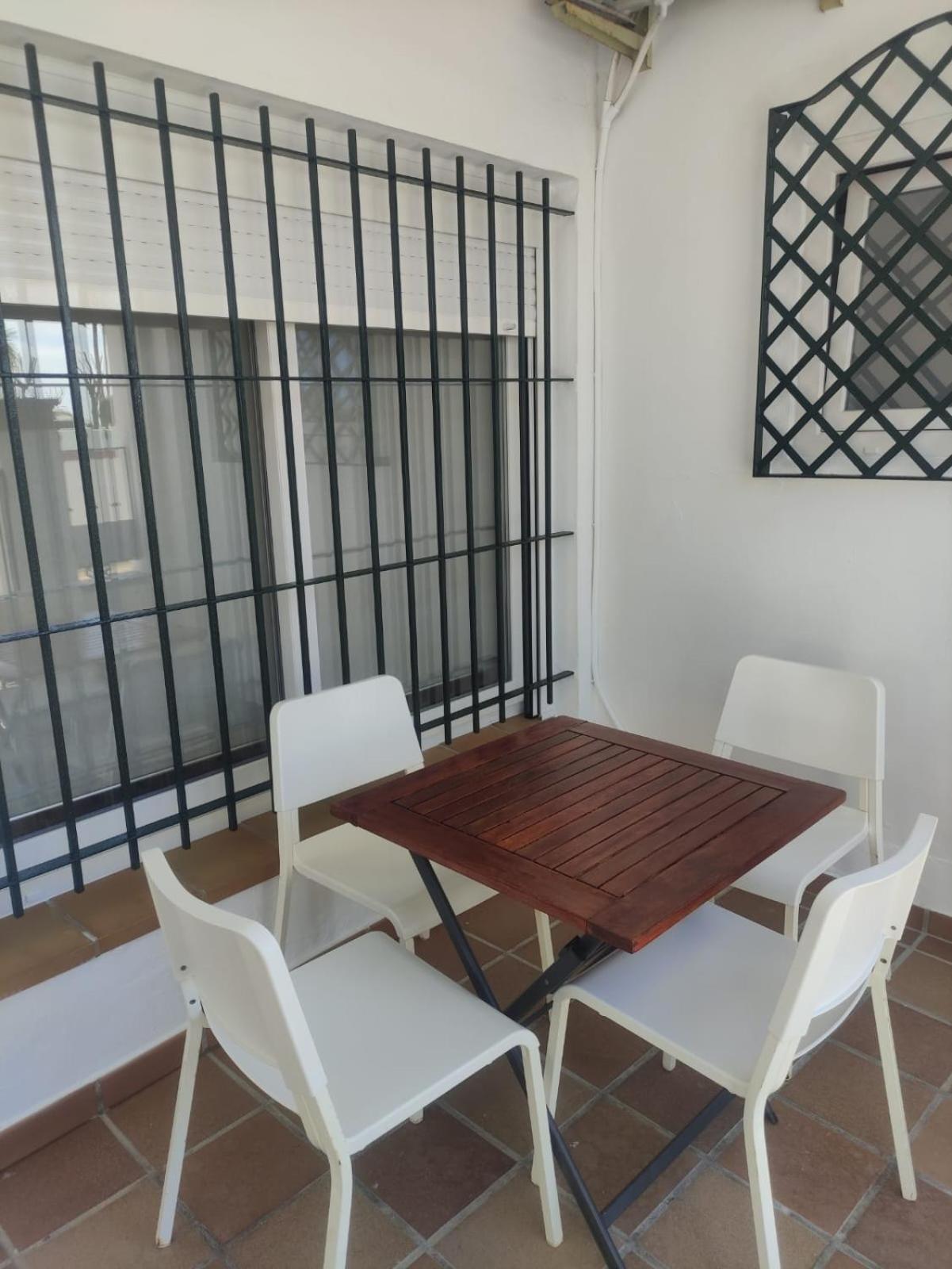 Apartamento En Planta Baja Con Vistar Al Mar Conil De La Frontera Eksteriør billede